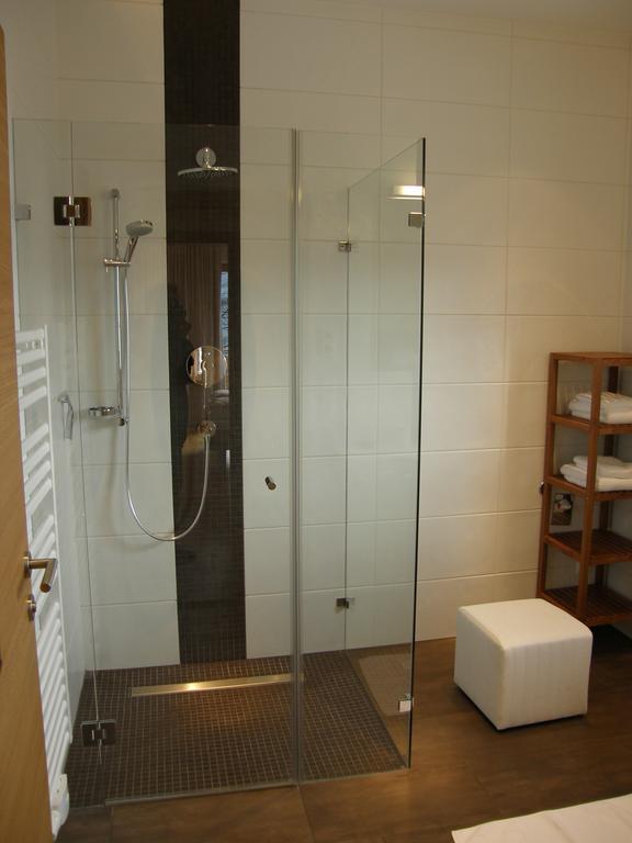 Apartments Karlhof İnnsbruck Oda fotoğraf
